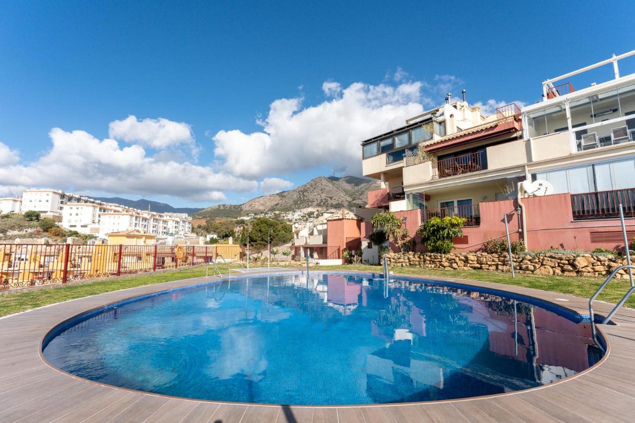 Beachside Retreat With Private Terrace Benalmádena Eksteriør billede