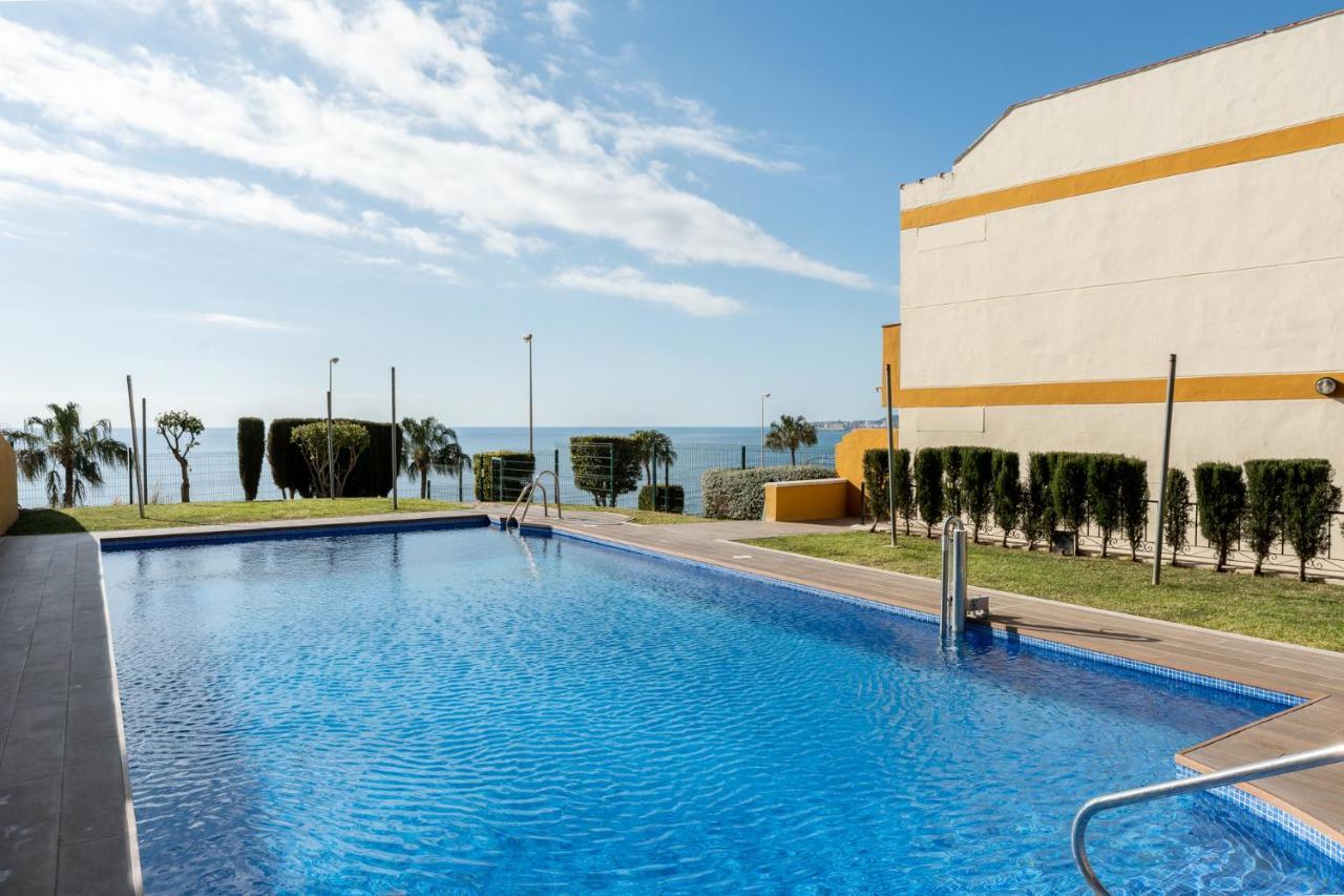 Beachside Retreat With Private Terrace Benalmádena Eksteriør billede