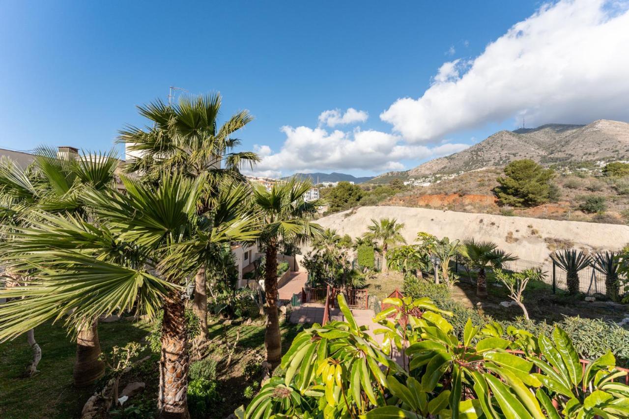 Beachside Retreat With Private Terrace Benalmádena Eksteriør billede