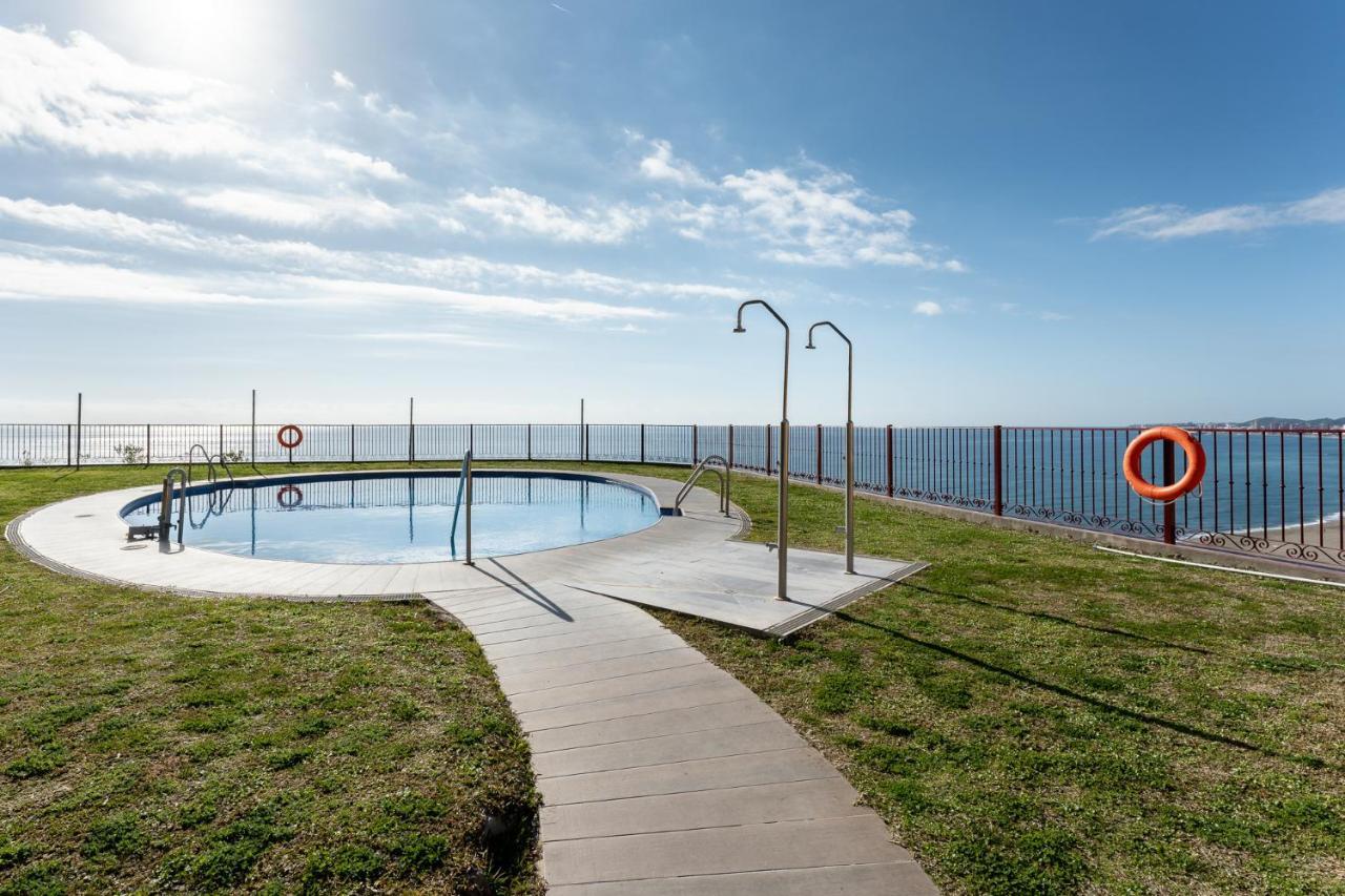 Beachside Retreat With Private Terrace Benalmádena Eksteriør billede