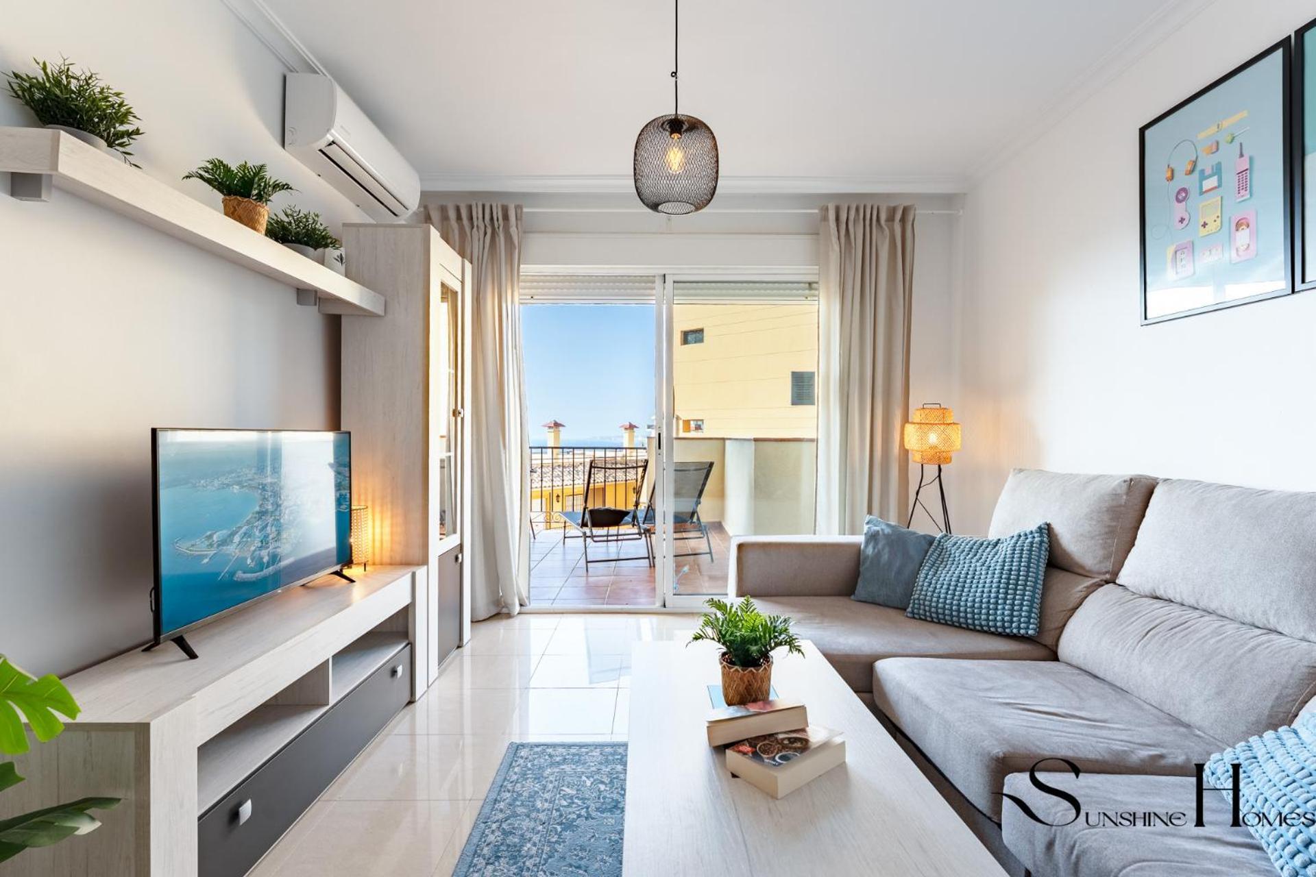 Beachside Retreat With Private Terrace Benalmádena Eksteriør billede