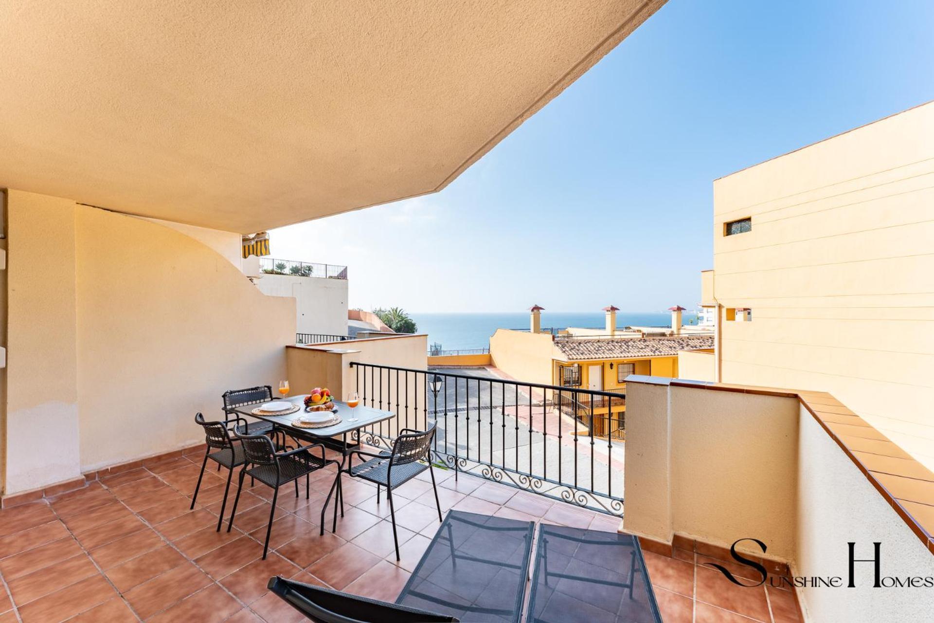 Beachside Retreat With Private Terrace Benalmádena Eksteriør billede
